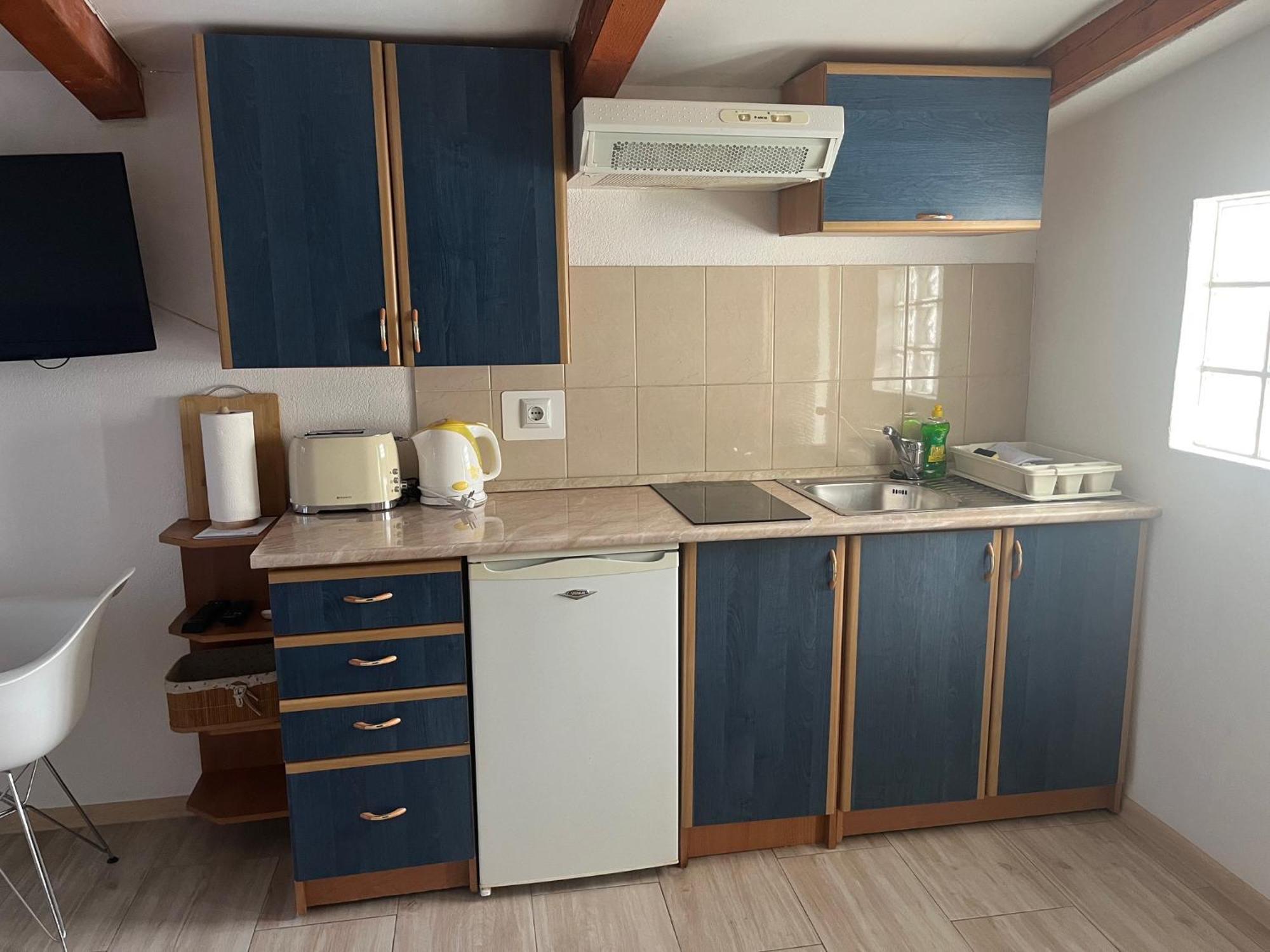 Apartmani Milokanovic Funtana Exteriör bild