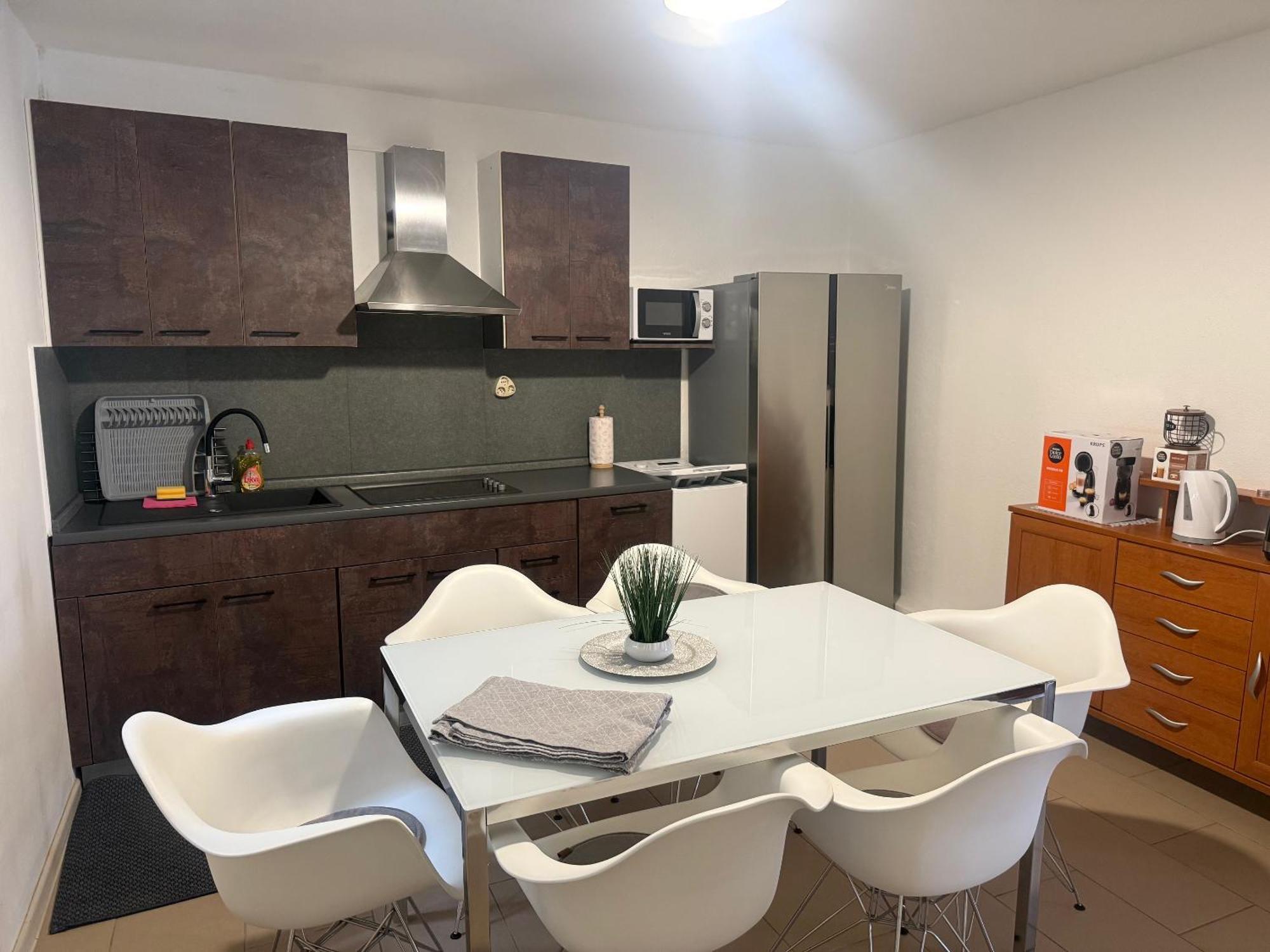Apartmani Milokanovic Funtana Exteriör bild