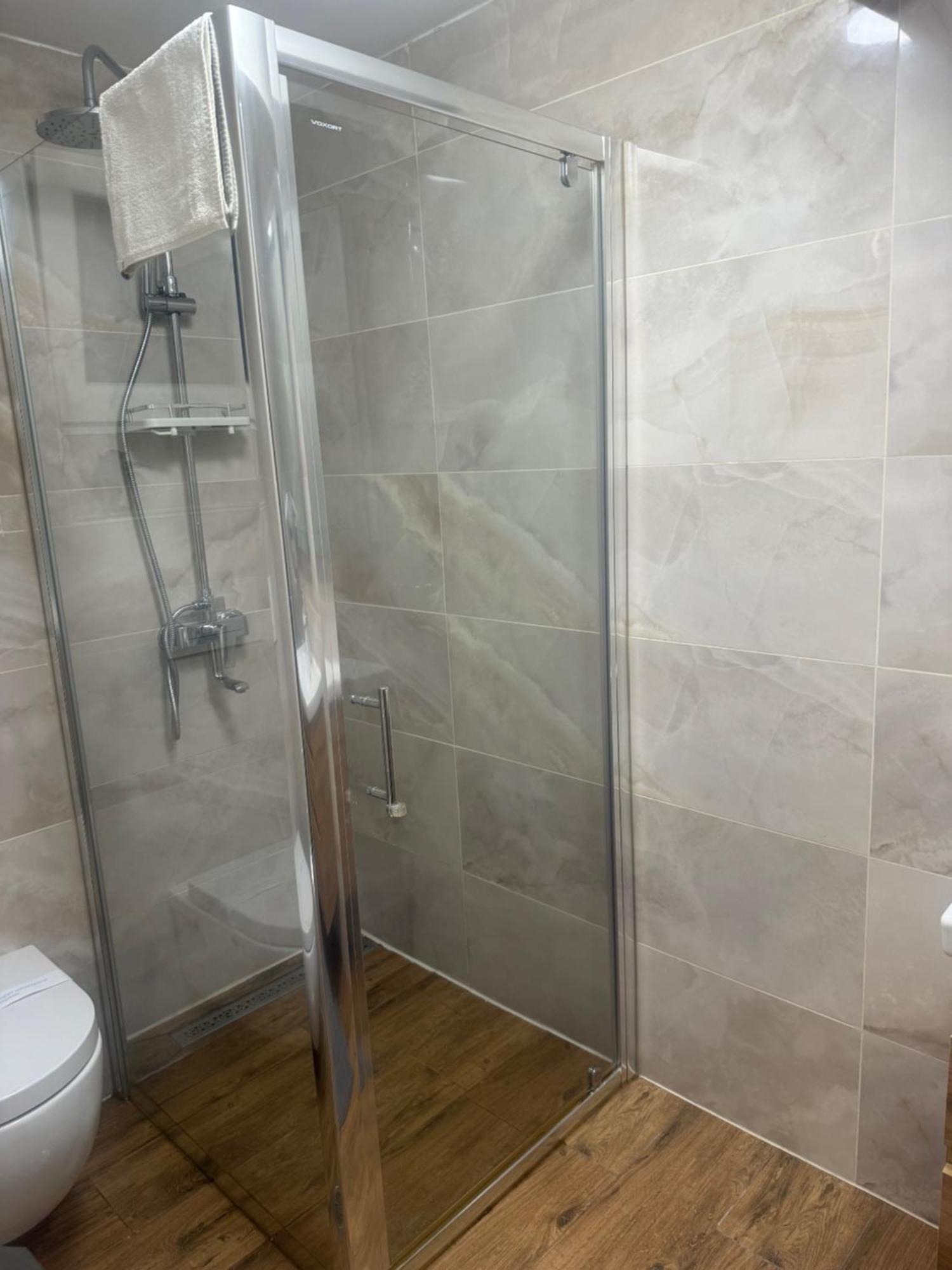 Apartmani Milokanovic Funtana Exteriör bild